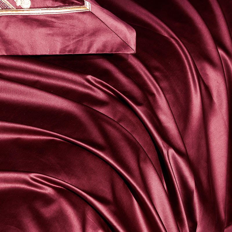 Lezkira Burgundy Red Luxury Egyptian Cotton Embroidery Duvet Cover Set Duvet Cover Set - Venetto Design Venettodesign.com