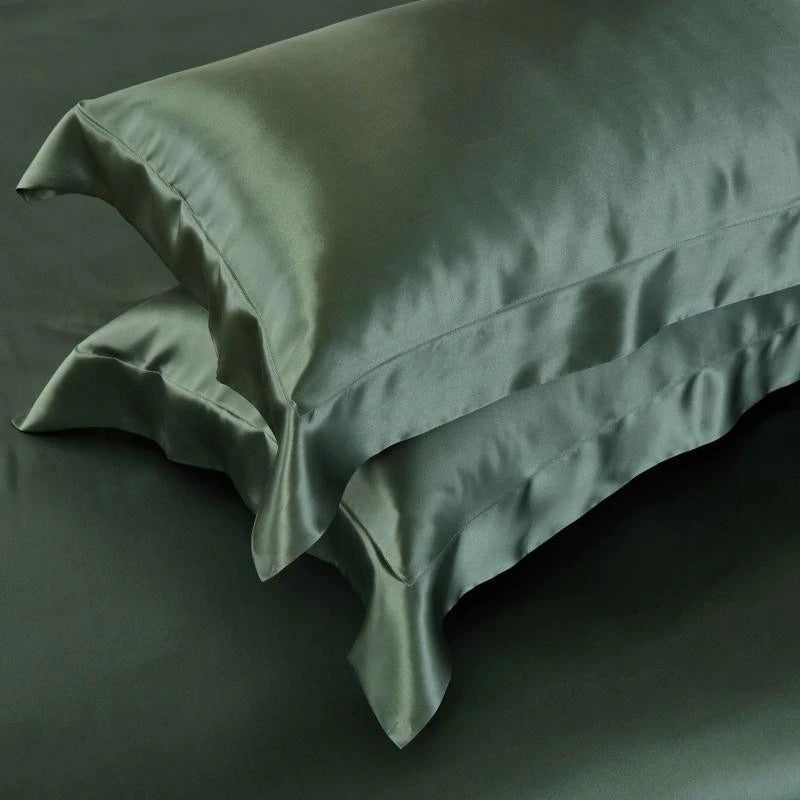Eloise Rifle Green Luxury Pure Mulberry Silk Bedding Set Duvet Cover Set - Venetto Design Venettodesign.com