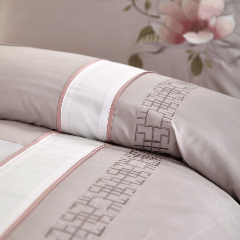 Magnela Luxury Egyptian Cotton Classical Embroidery Duvet Cover Set Duvet Cover Set - Venetto Design Venettodesign.com