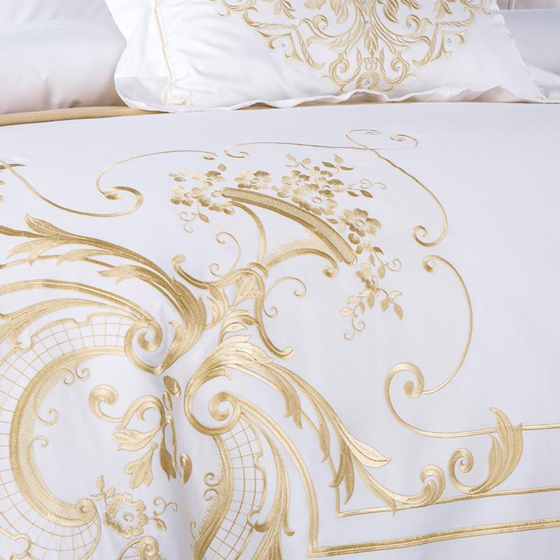 DeLuxxe White Egyptian Cotton Embroidery Duvet Cover Set Duvet Cover Set - Venetto Design Venettodesign.com
