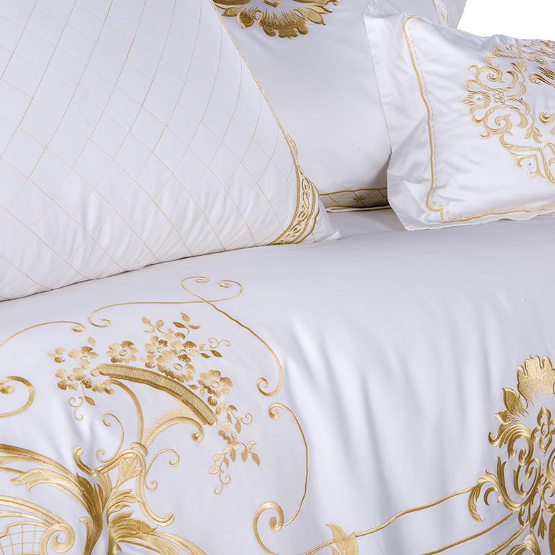 DeLuxxe White Egyptian Cotton Embroidery Duvet Cover Set Duvet Cover Set - Venetto Design Venettodesign.com