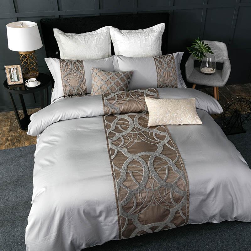 Tesoro Premium Egyptian Cotton Duvet Cover Set with Luxury Baroque Embroidery - Venetto Design Venettodesign.com