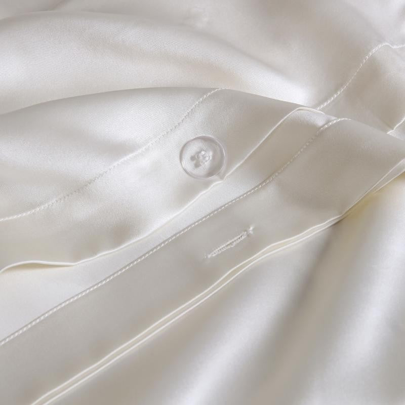 Klara Luxury Pure Mulberry Silk Bedding Set Duvet Cover Set - Venetto Design Venettodesign.com