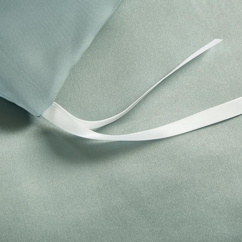 Eloise Pistachio Green Luxury Pure Mulberry Silk Bedding Set Duvet Cover Set - Venetto Design Venettodesign.com