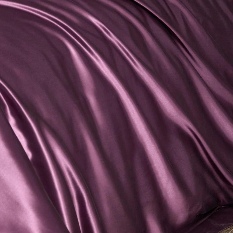 Eloise Japanese Violet Luxury Pure Mulberry Silk Bedding Set Duvet Cover Set - Venetto Design Venettodesign.com
