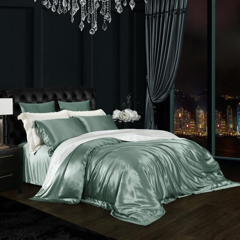 Eloise Pistachio Green Luxury Pure Mulberry Silk Bedding Set Duvet Cover Set - Venetto Design Venettodesign.com