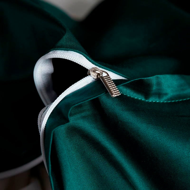 Leila Green Embroidered Edge Egyptian Cotton Duvet Cover Set Duvet Cover Set - Venetto Design Venettodesign.com