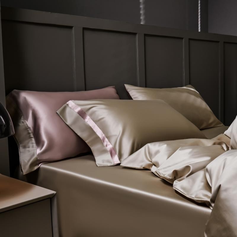 Manya Classic Solid Reversible Egyptian Cotton Duvet Cover Set Duvet Cover Set - Venetto Design Venettodesign.com