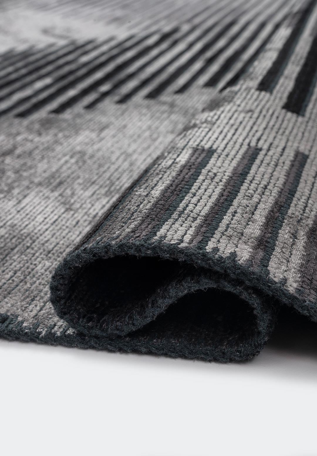 Barcelona Charcoal - Black Rug Rugs - Venetto Design Venettodesign.com