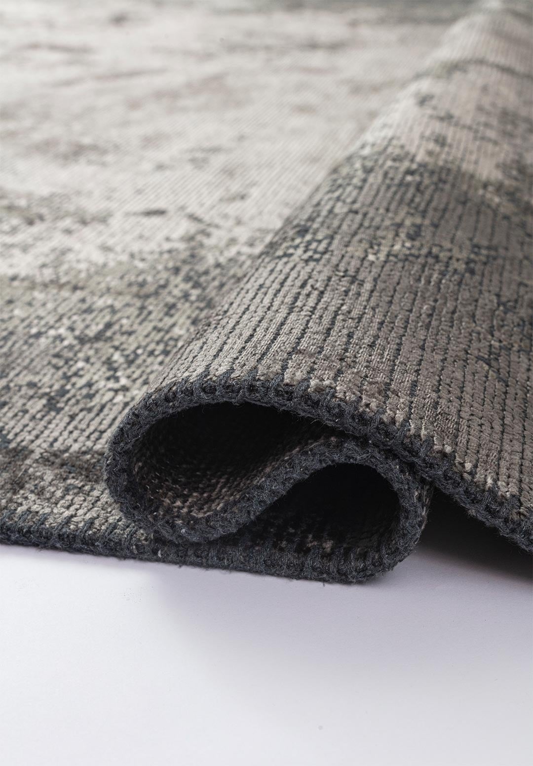 Oslo Anthracite - Beige Rug Rugs - Venetto Design Venettodesign.com