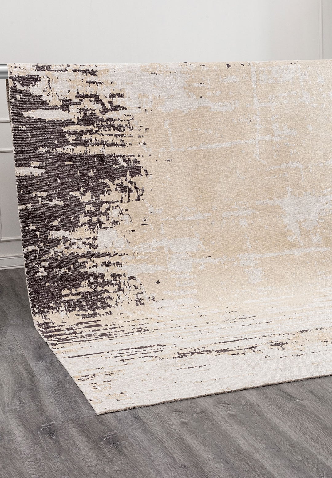 Volos Charcoal - Cream Rug Rugs - Venetto Design Venettodesign.com