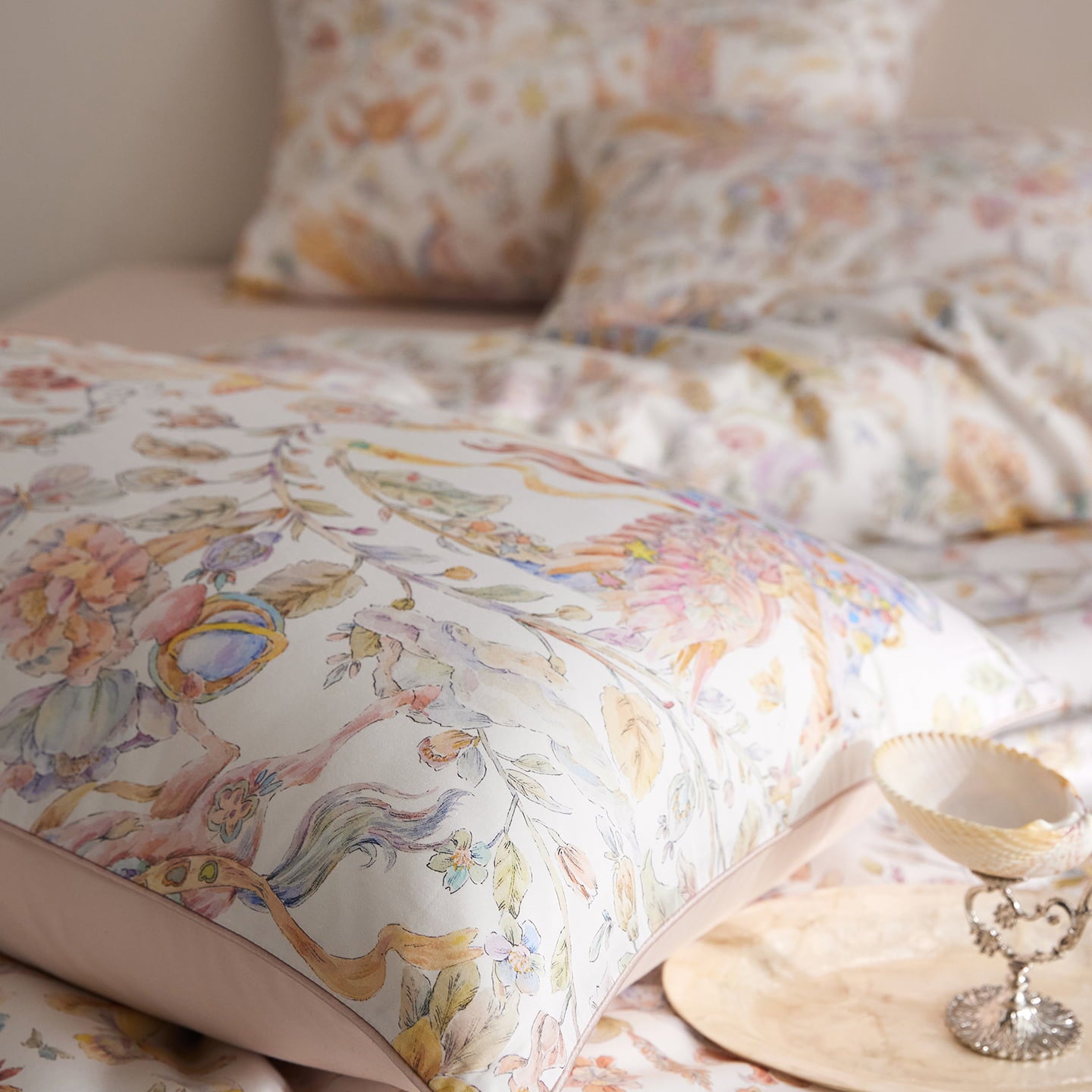 Celestine Fairy Tale Luxury Egyptian Cotton Duvet Cover Set with Unicorn and Botanical Print - Venetto Design Venettodesign.com