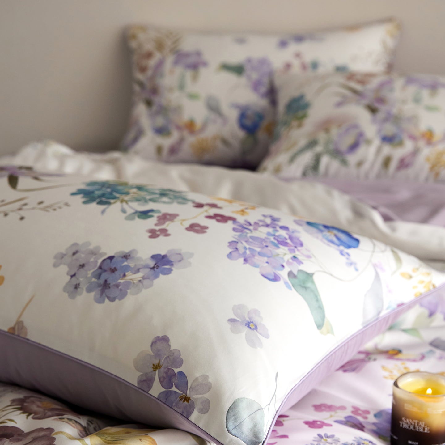 Lunaria Garden Luxury Egyptian Cotton Duvet Cover Set with Floral Print - Venetto Design Venettodesign.com