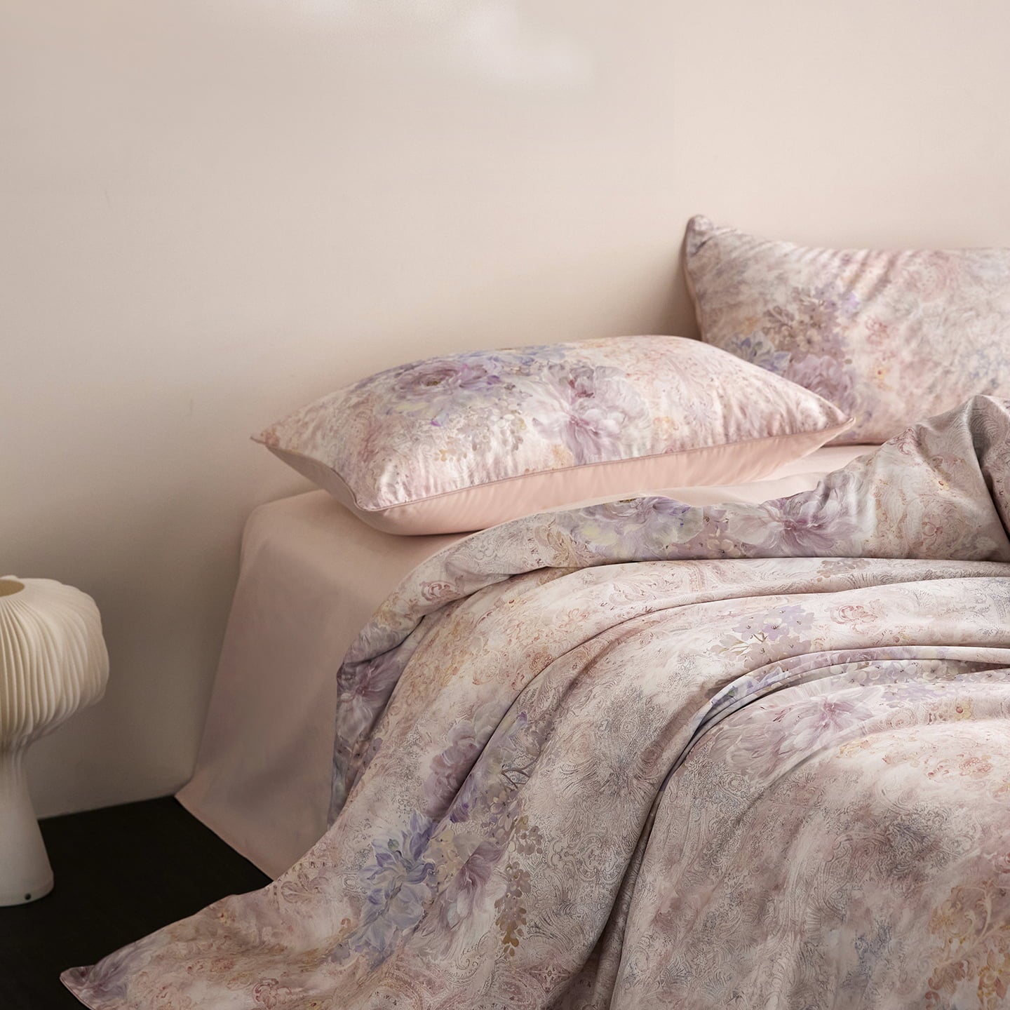 Evelisse Botanical Luxury Egyptian Cotton Duvet Cover Set with Floral and Ornamental Print - Venetto Design Venettodesign.com