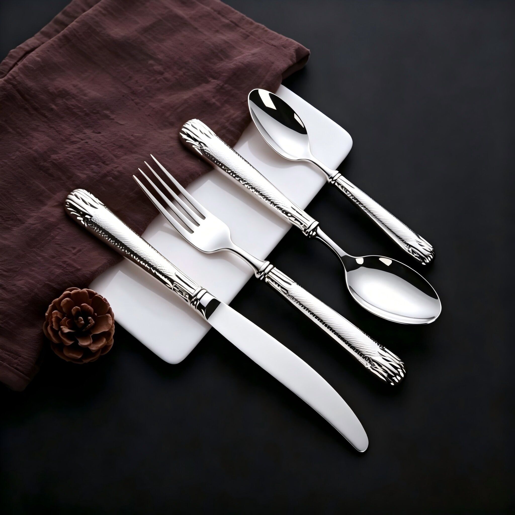 Elnoora Silver Luxury Engraved 18/10 Stainless Steel Cutlery Set with Guilloché Handle - Venetto Design Venettodesign.com