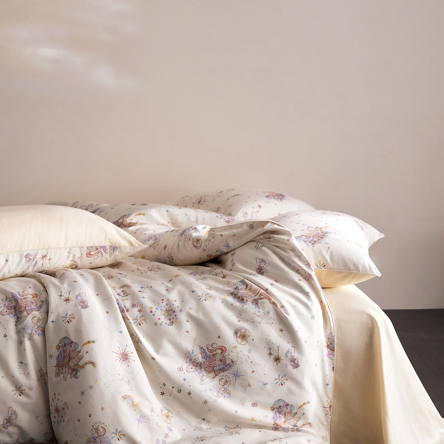 Pegasia Fairy Tale Luxury Egyptian Cotton Duvet Cover Set with Pony Print - Venetto Design Venettodesign.com