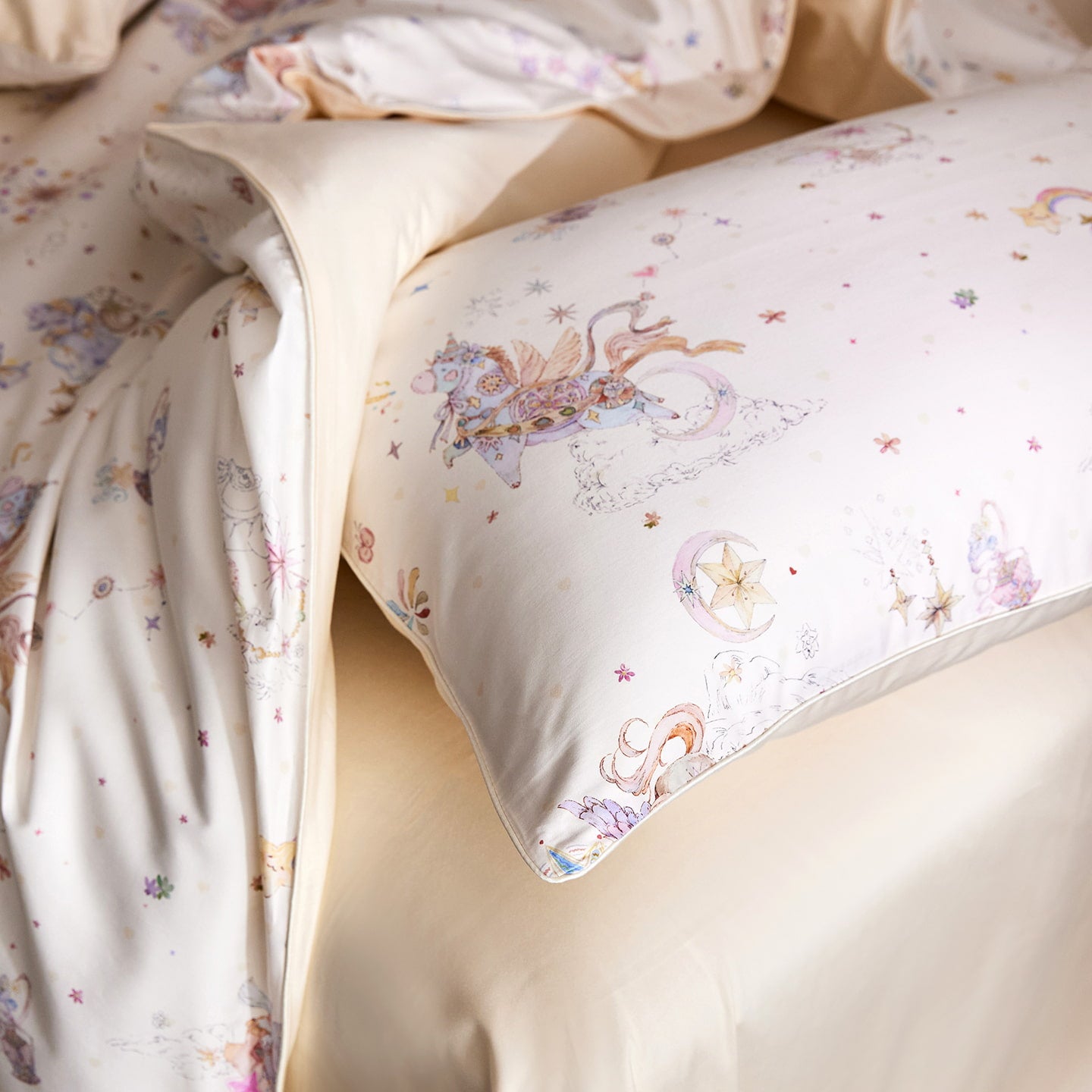 Pegasia Fairy Tale Luxury Egyptian Cotton Duvet Cover Set with Pony Print - Venetto Design Venettodesign.com