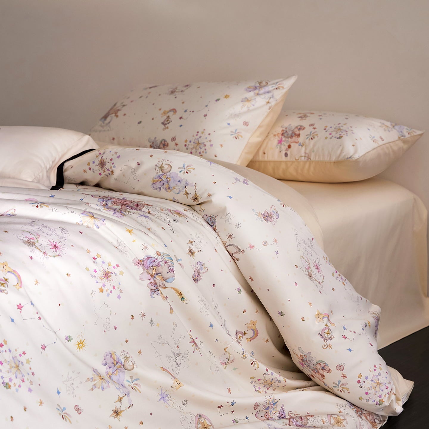Pegasia Fairy Tale Luxury Egyptian Cotton Duvet Cover Set with Pony Print - Venetto Design Venettodesign.com