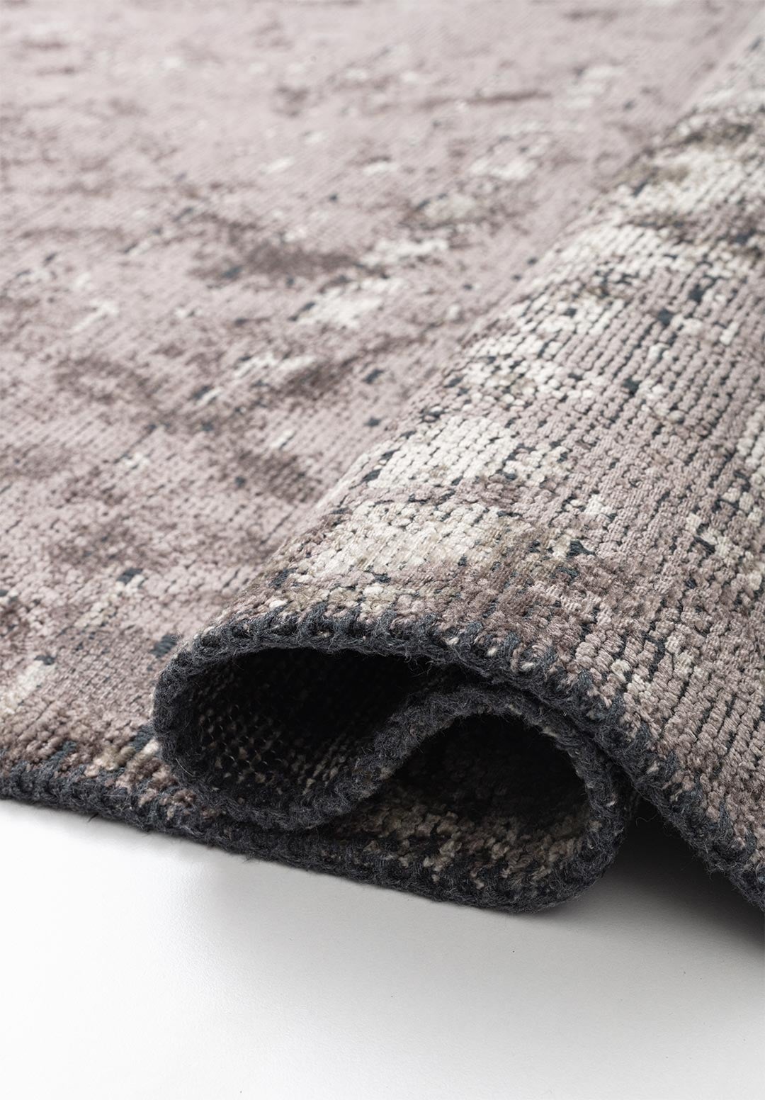 Rain Dark Grey - Cream Rug Rugs - Venetto Design Venettodesign.com