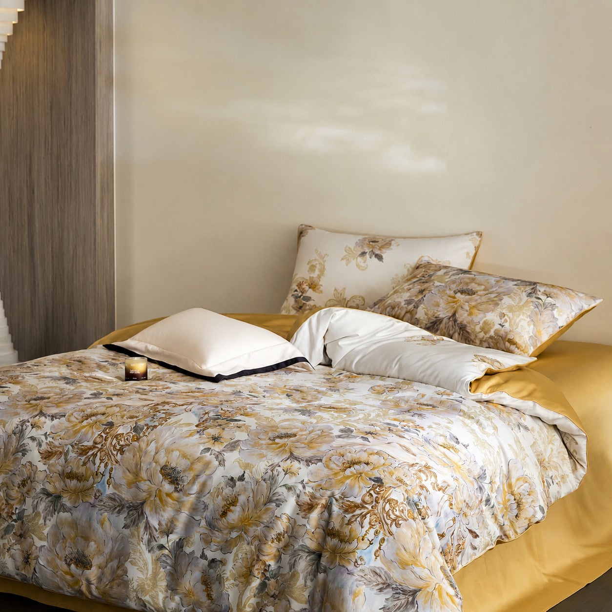 Veloria Botanical Luxury Egyptian Cotton Duvet Cover Set with Floral Print - Venetto Design Venettodesign.com