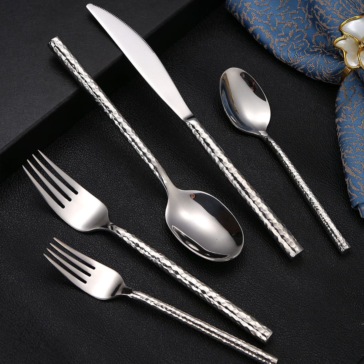 Elle Silver 18/10 Stainless Steel Cutlery Set with Hammered Handle - Venetto Design Venettodesign.com
