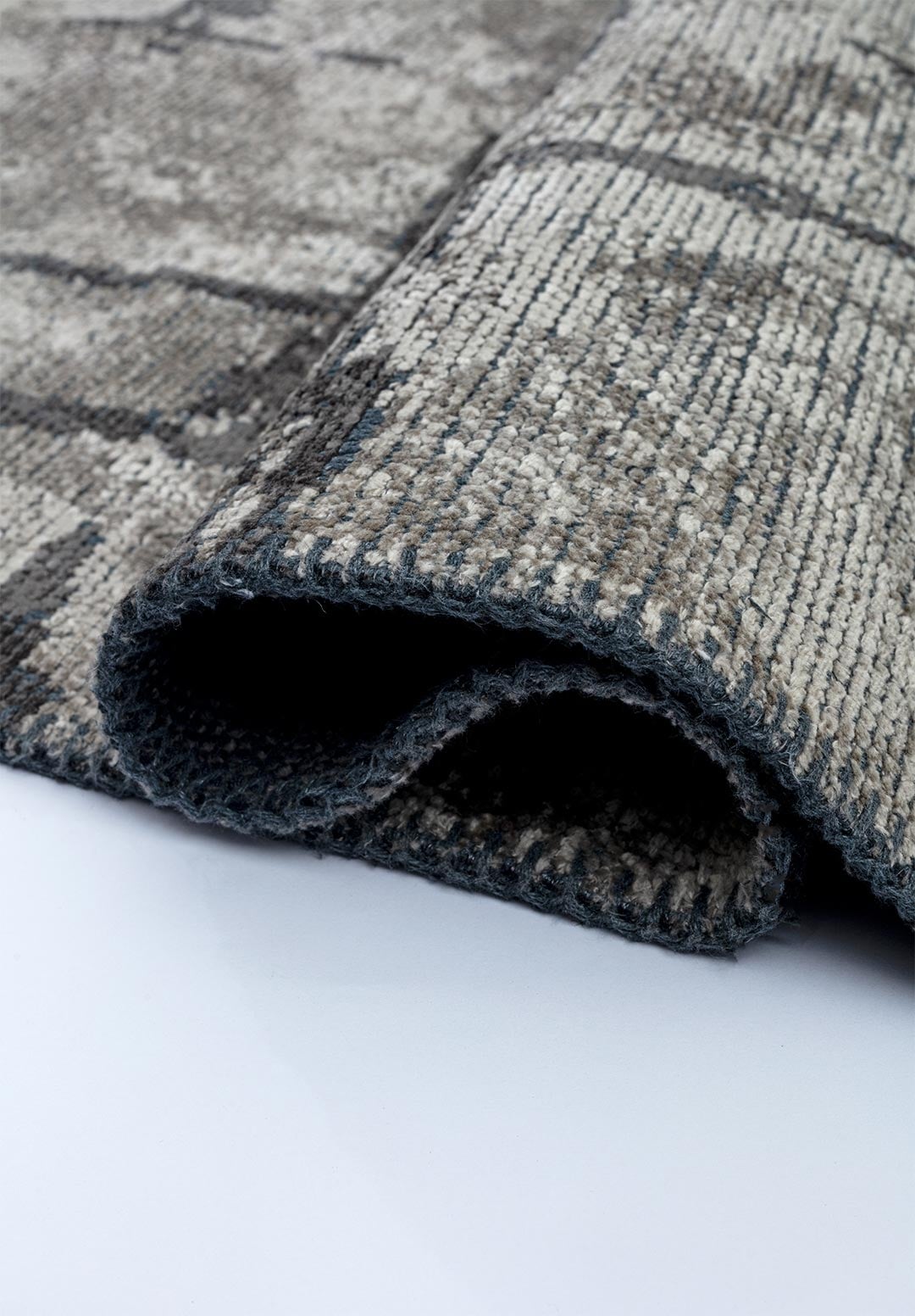 Mark Anthracite - Beige Rug Rugs - Venetto Design Venettodesign.com