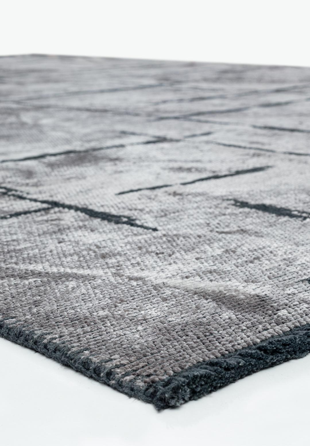 Mark Black - Light Grey Rug Rugs - Venetto Design Venettodesign.com