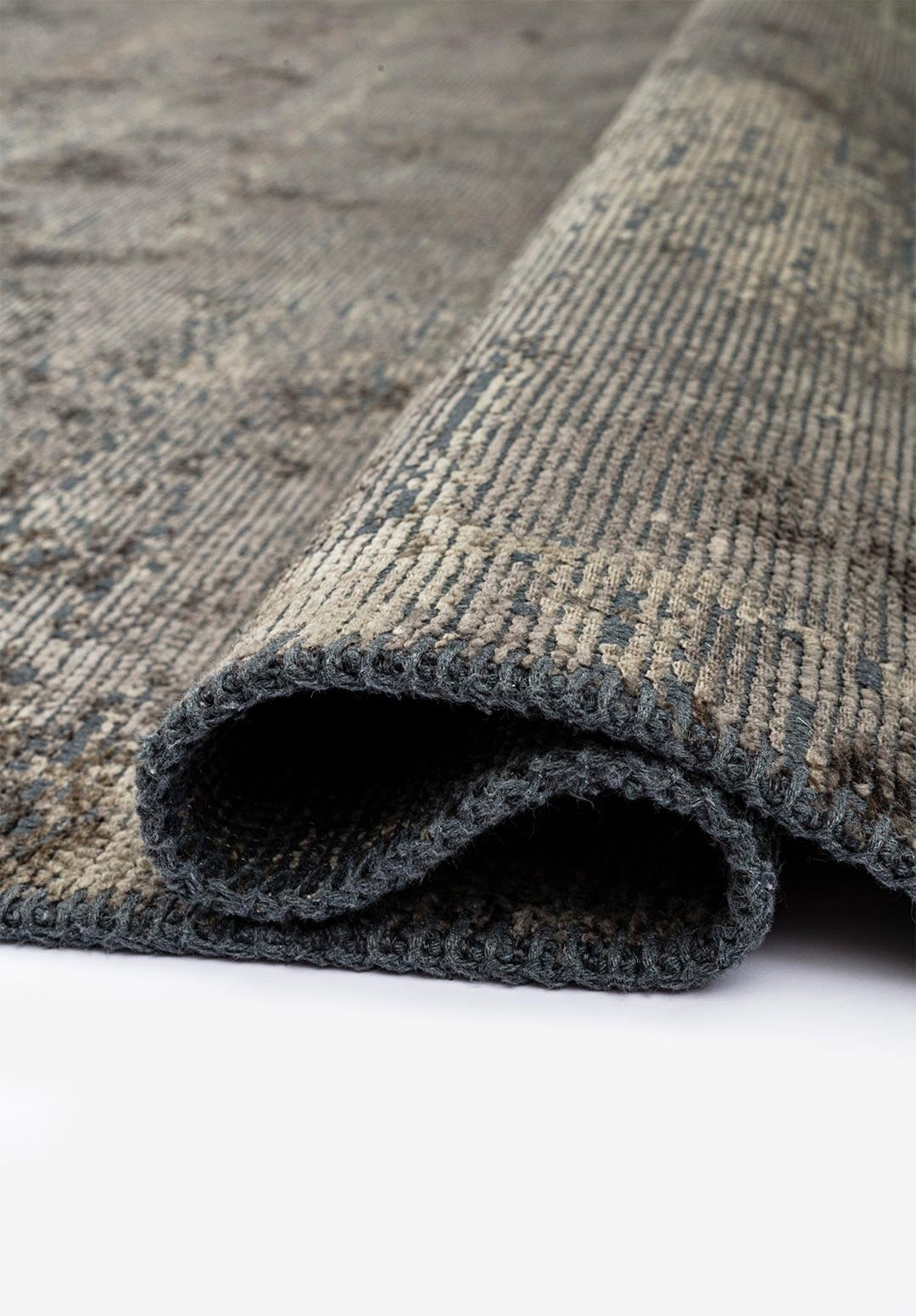 Surface Khaki - Anthracite Rug Rugs - Venetto Design Venettodesign.com