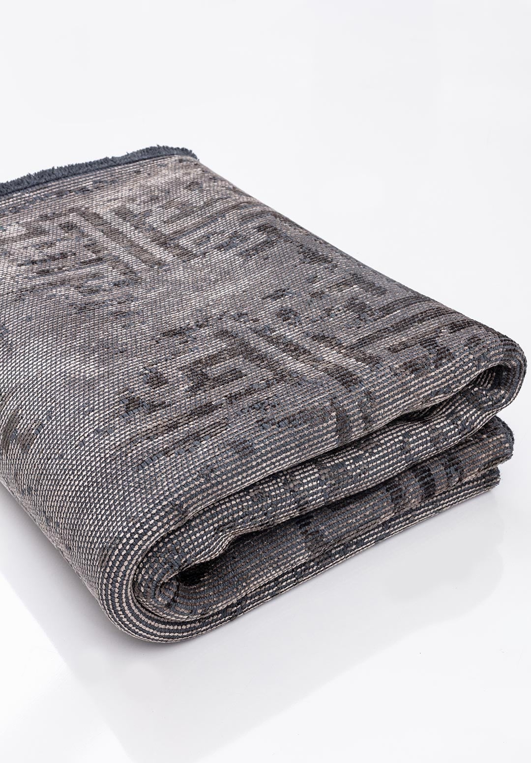 Labyrinth Grey - Anthracite Rug Rugs - Venetto Design Venettodesign.com