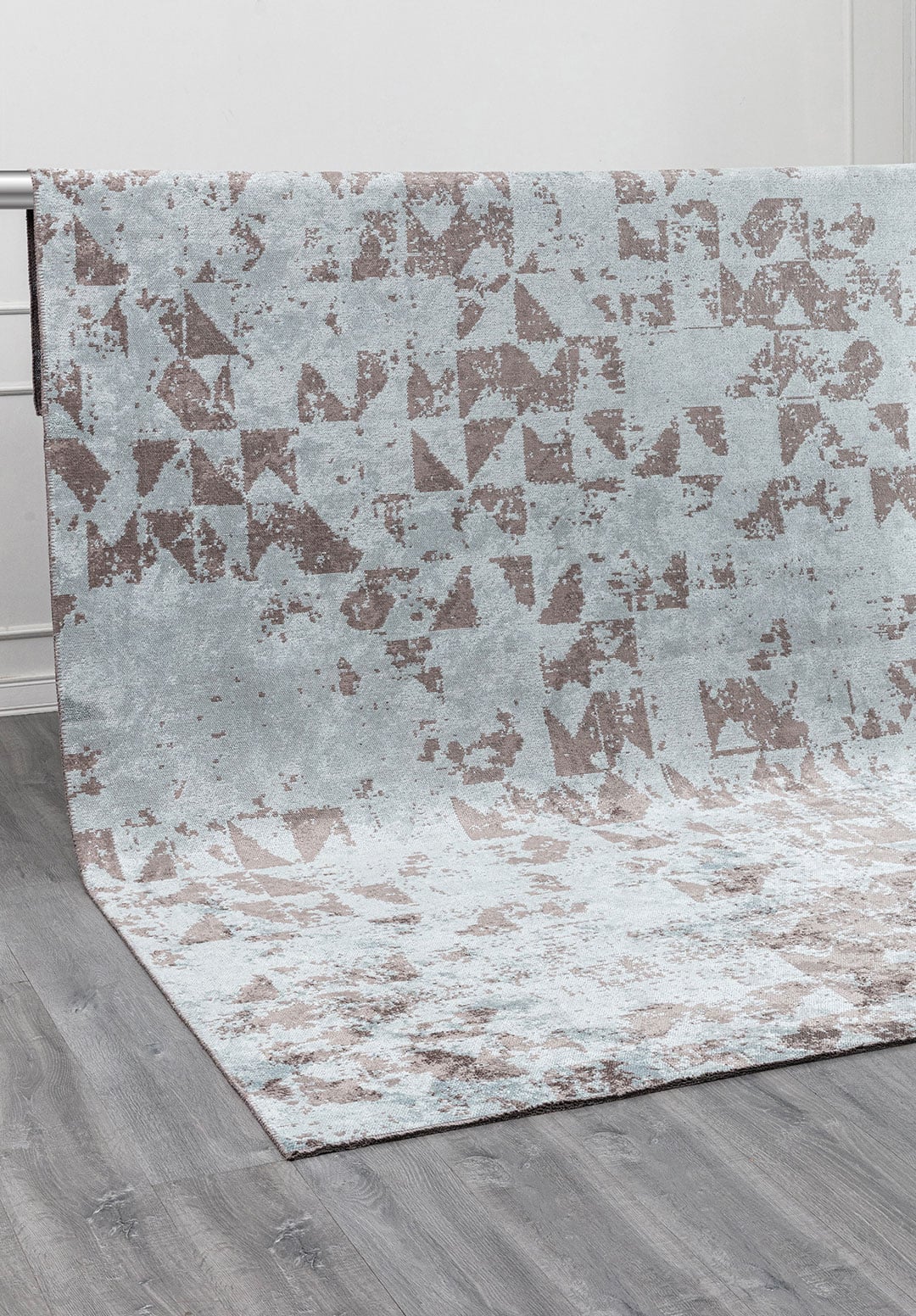 Triangle Ice Blue - Dark Grey Rug Rugs - Venetto Design Venettodesign.com