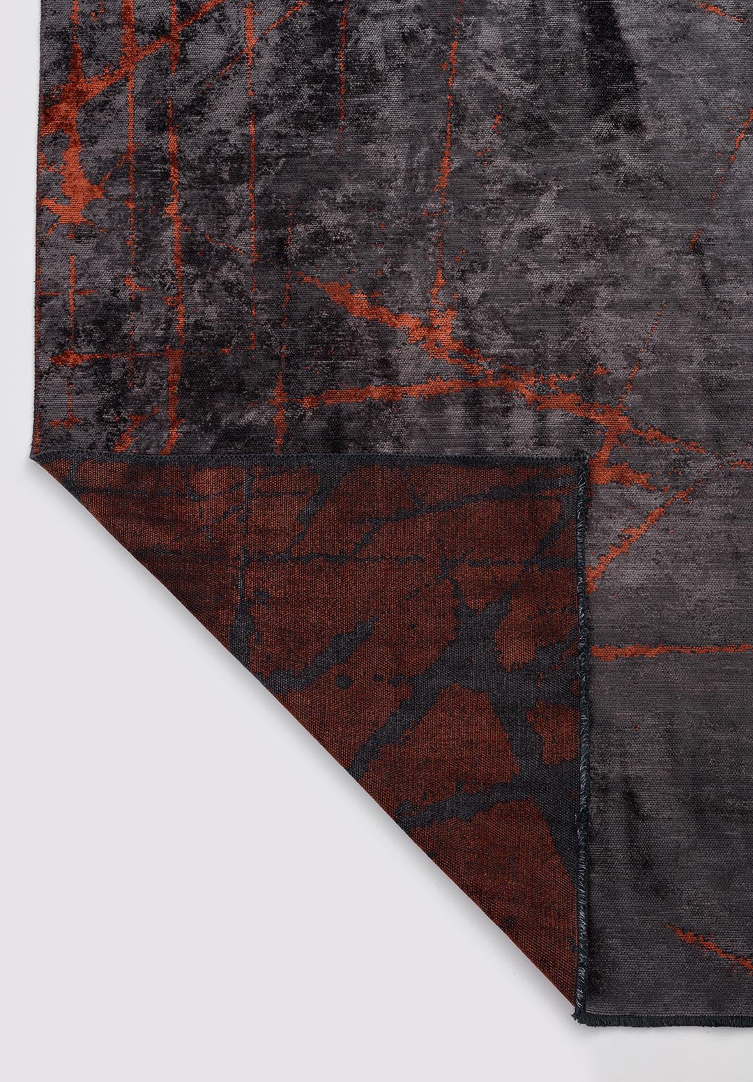 Crack Dark Terra - Charcoal Rug Rugs - Venetto Design Venettodesign.com