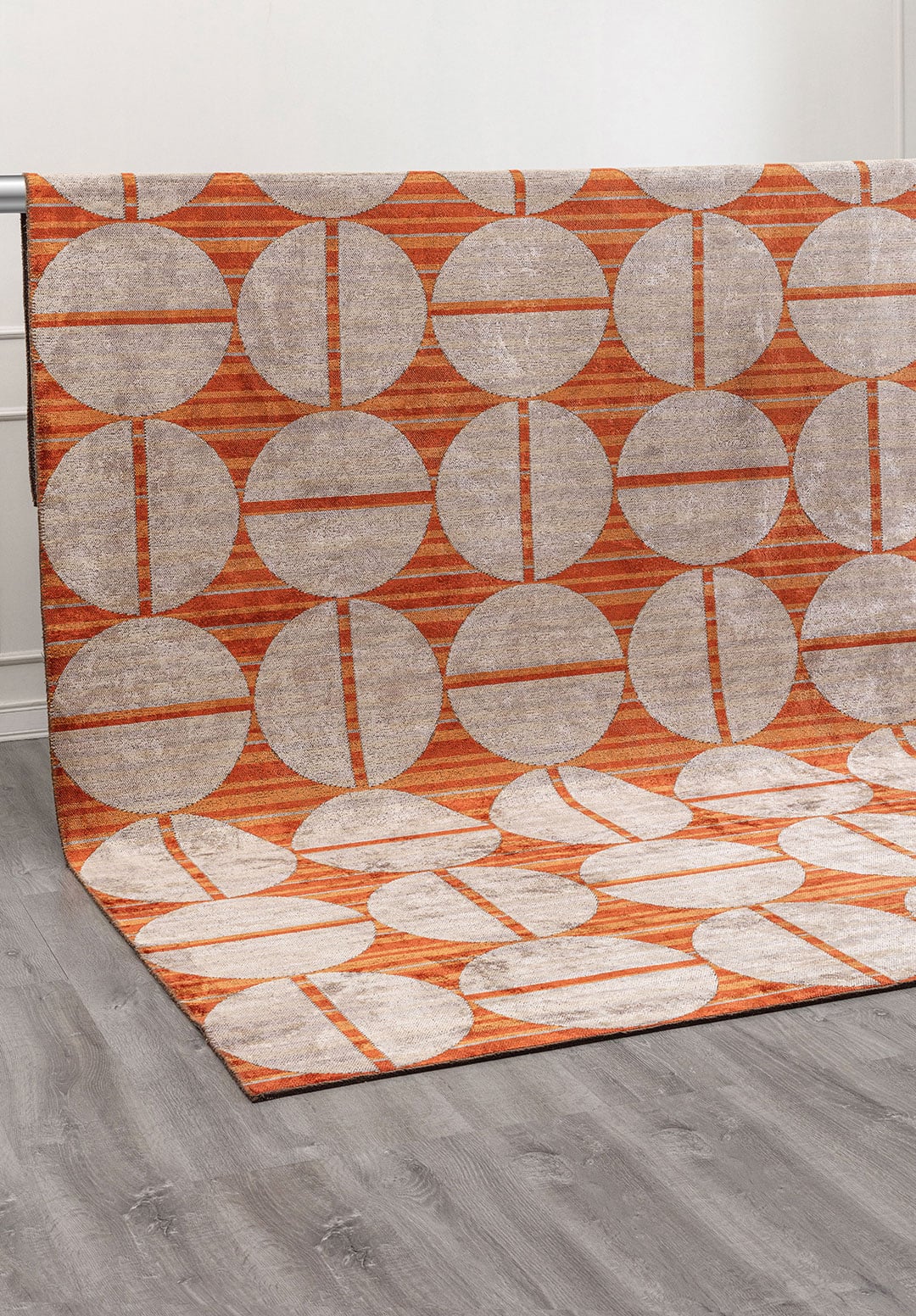 Eclipse Rust - Terra Rug Rugs - Venetto Design Venettodesign.com