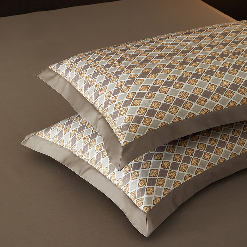 Lumiera Geometric Luxury Egyptian Cotton Duvet Cover Set with Trellis Print - Venetto Design Venettodesign.com