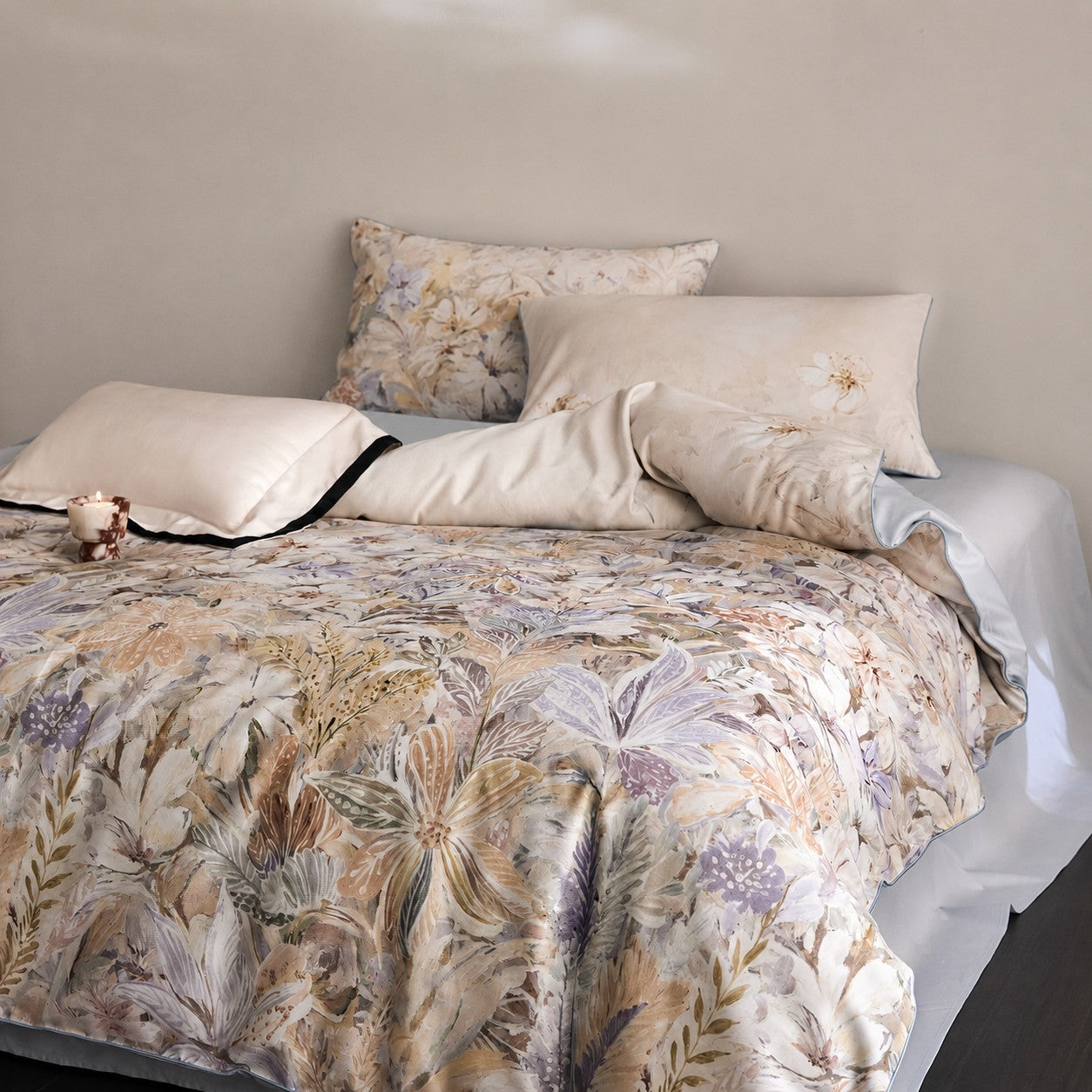 Lysora Sky Meadow Botanical Luxury Egyptian Cotton Duvet Cover Set with Watercolor Floral Print - Venetto Design Venettodesign.com