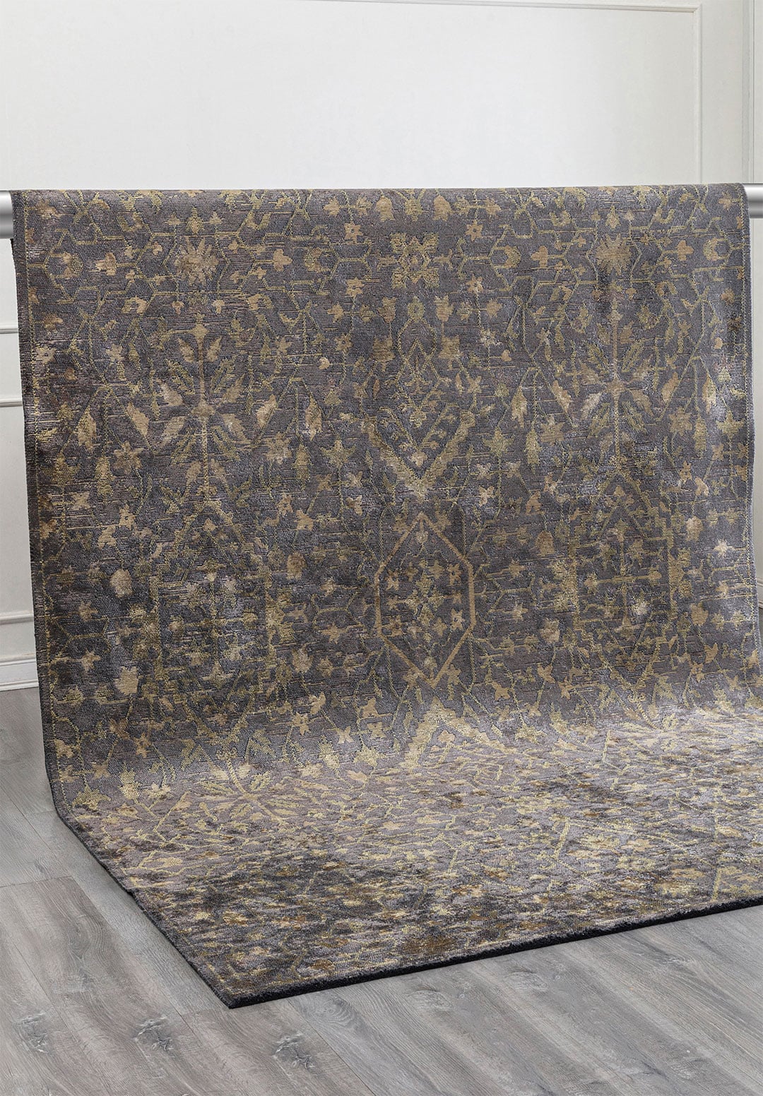 Fleur Green - Anthracite Rug Rugs - Venetto Design Venettodesign.com