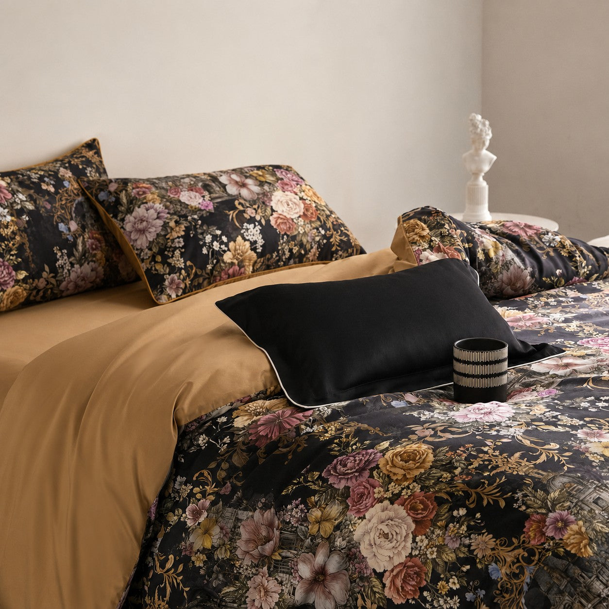 Cryria Midnight Garden Botanical Luxury Egyptian Cotton Duvet Cover Set with Floral, Baroque and European Architectural Print - Venetto Design Venettodesign.com