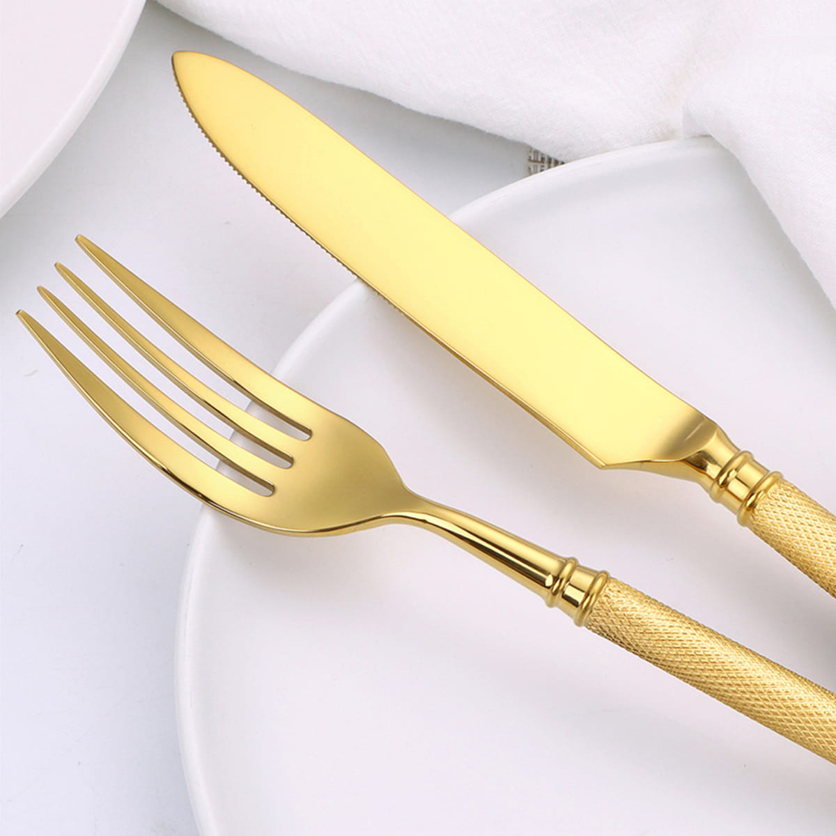 Naila Gold 18/10 Stainless Steel Cutlery Set with Textured Handle - Venetto Design Venettodesign.com