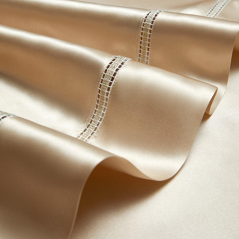 Solenne Opaline Gold Luxury 19 Momme Pure Mulberry Silk Duvet Cover Set - Venetto Design Venettodesign.com