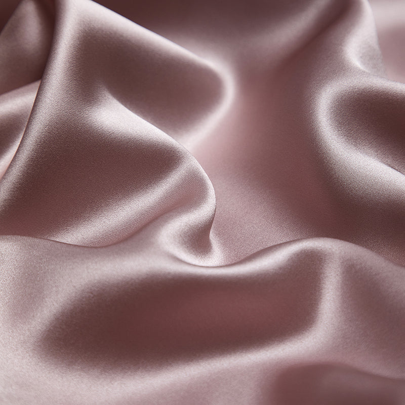 Solenne Magnolia Pink Luxury 19 Momme Pure Mulberry Silk Duvet Cover Set - Venetto Design Venettodesign.com