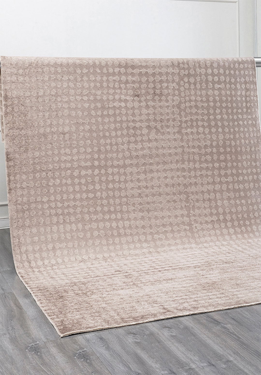 Dots Nougat Rug Rugs - Venetto Design Venettodesign.com
