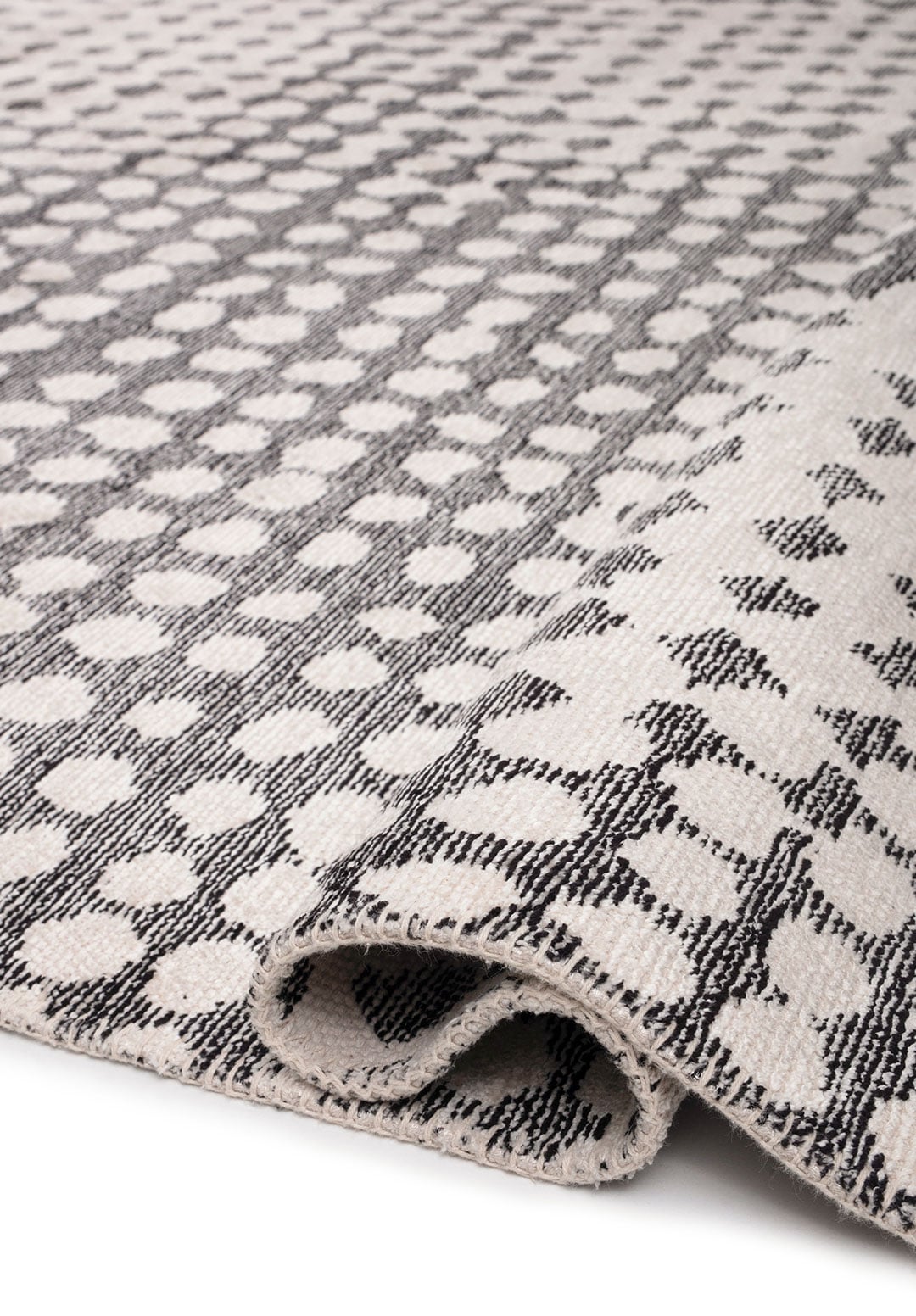 Dots Black - Ecru Rug Rugs - Venetto Design Venettodesign.com