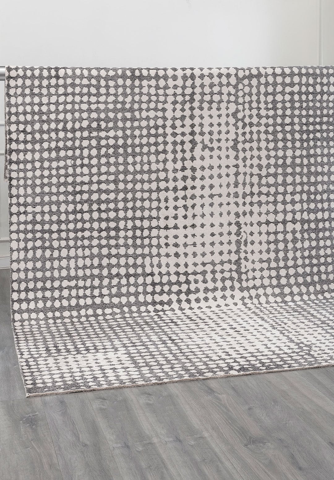 Dots Black - Ecru Rug Rugs - Venetto Design Venettodesign.com