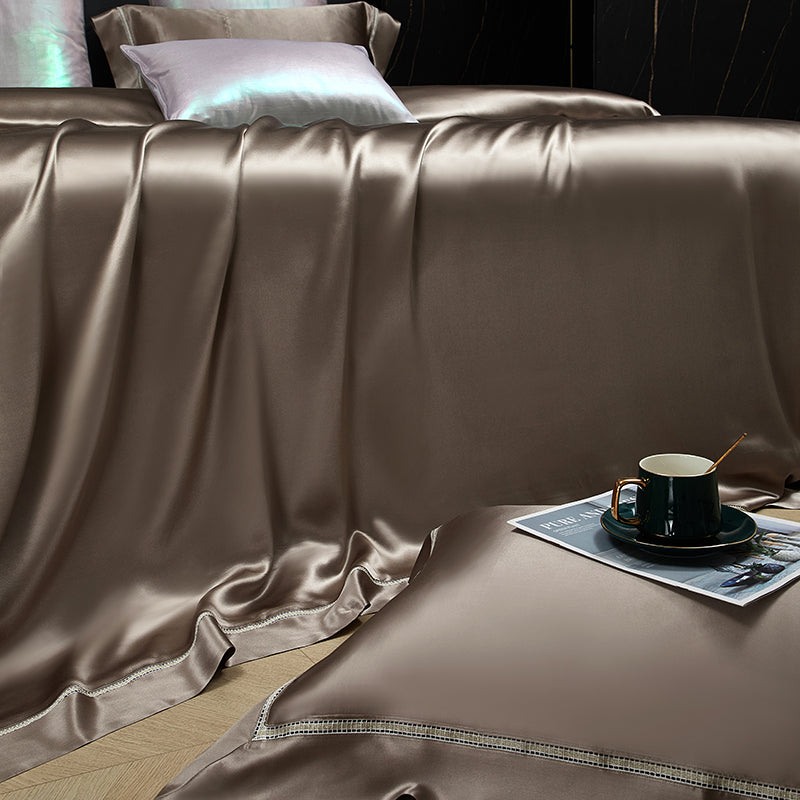 Solenne Mink Bronze Luxury 19 Momme Pure Mulberry Silk Duvet Cover Set - Venetto Design Venettodesign.com