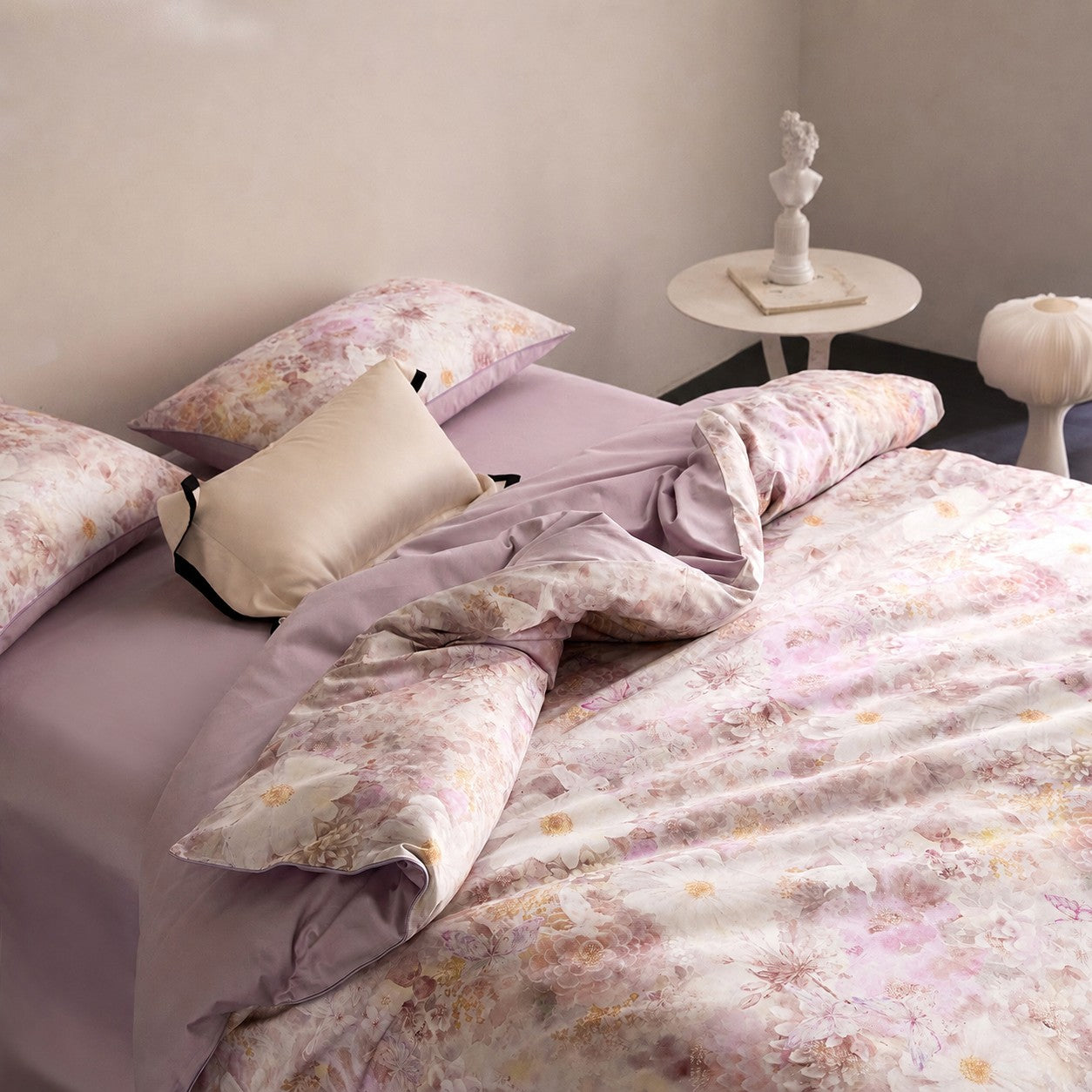 Elara Botanical Luxury Egyptian Cotton Duvet Cover Set with Watercolor Floral Print - Venetto Design Venettodesign.com