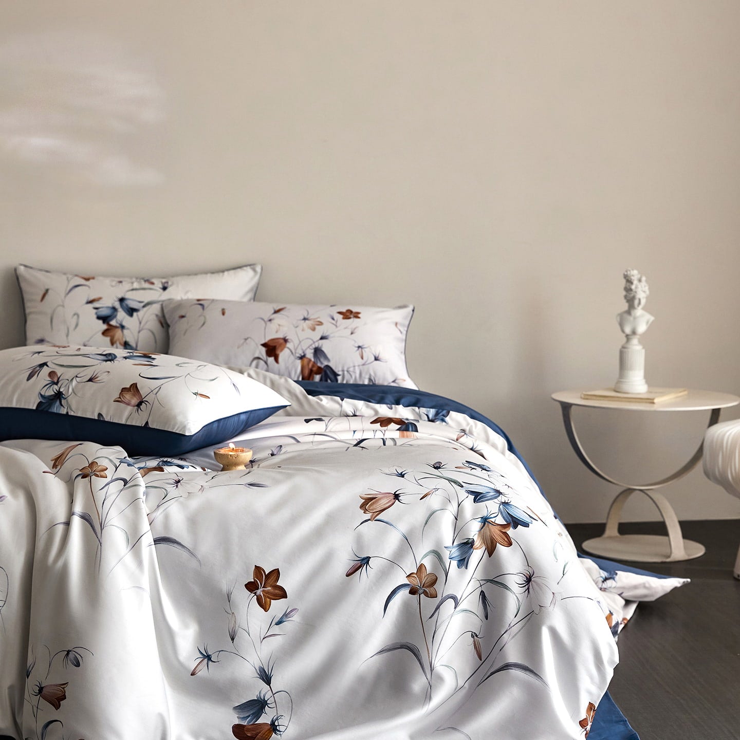 Rosamund Botanical Luxury Egyptian Cotton Duvet Cover Set with Floral Print - Venetto Design Venettodesign.com