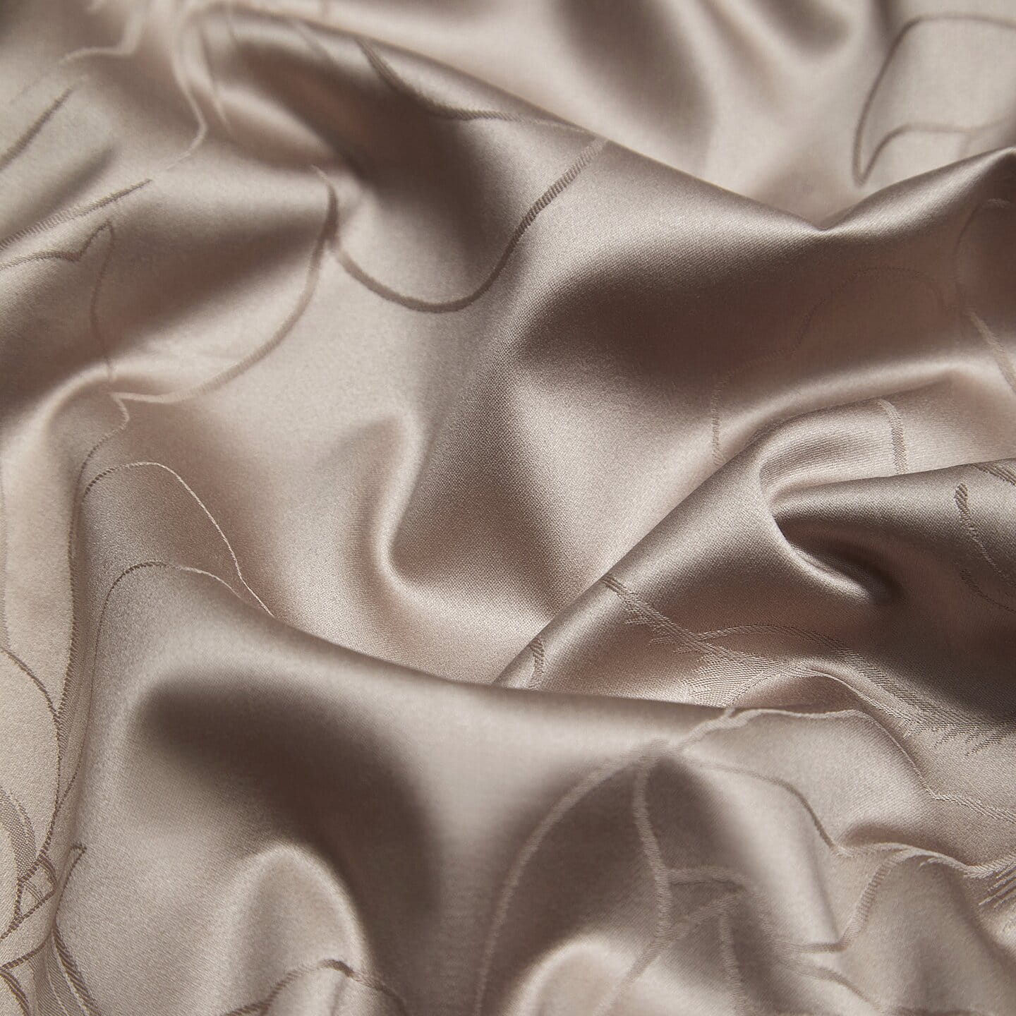 Bellarose Luxury Egyptian Cotton Duvet Cover Set with Botanical Jacquard Pattern and Hemstitch Openwork Border Trim - Venetto Design Venettodesign.com