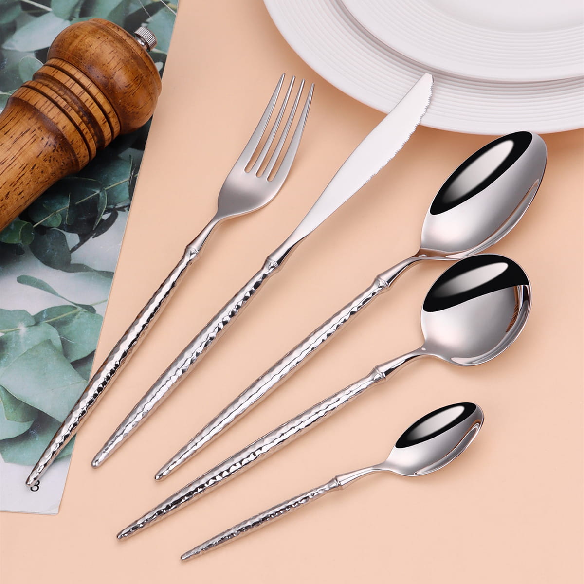 Siv Silver Luxury 18/10 Stainless Steel Cutlery Set with Hammered Handle - Venetto Design Venettodesign.com