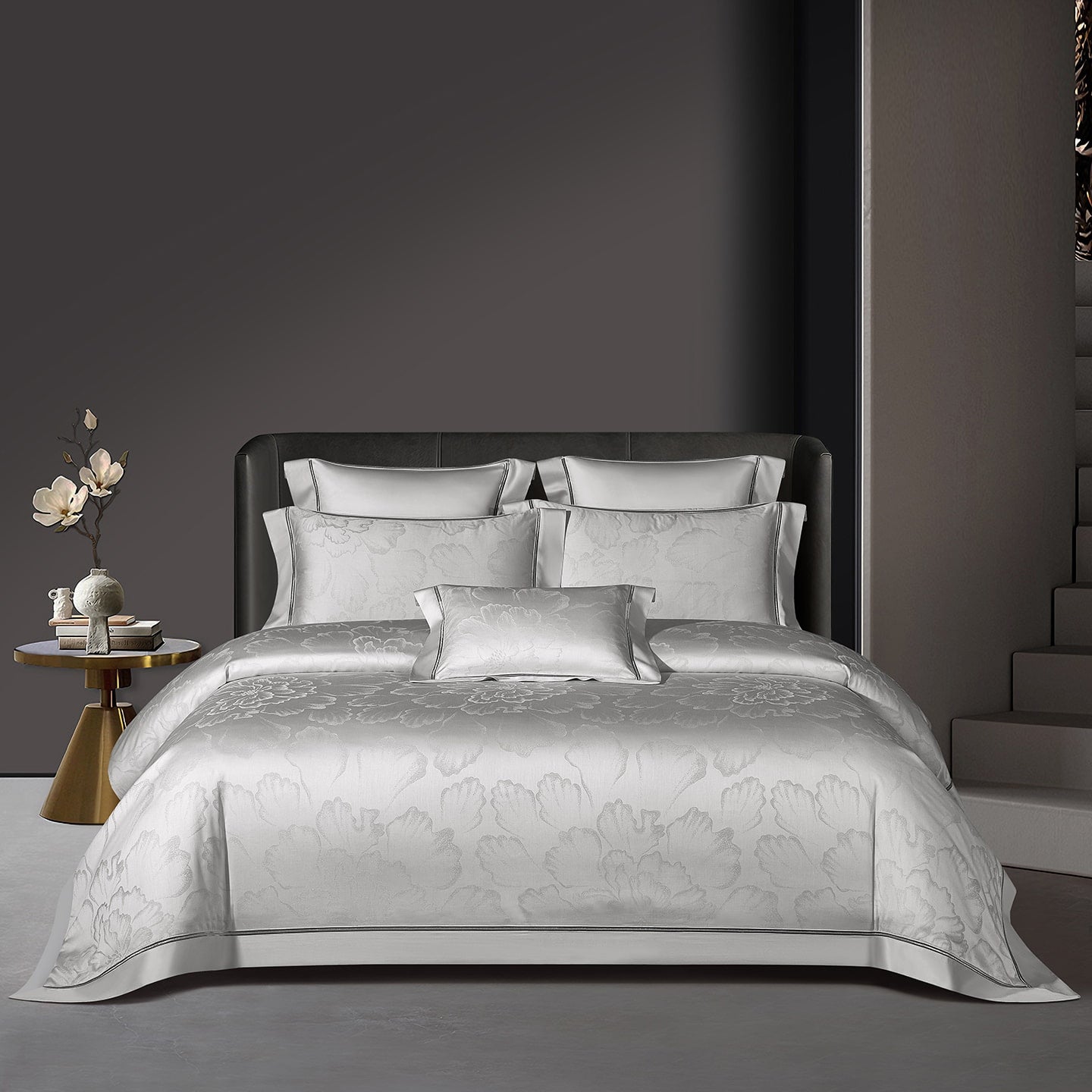 Valmont Pearl Silver Luxury Tencel Duvet Cover Set with Floral Jacquard Pattern - Venetto Design Venettodesign.com