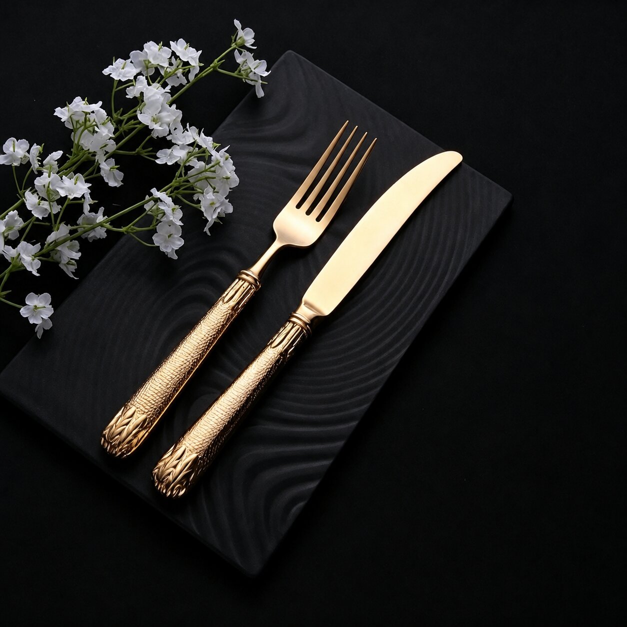 Elnoora Gold Luxury Engraved 18/10 Stainless Steel Cutlery Set with Guilloché Handle - Venetto Design Venettodesign.com