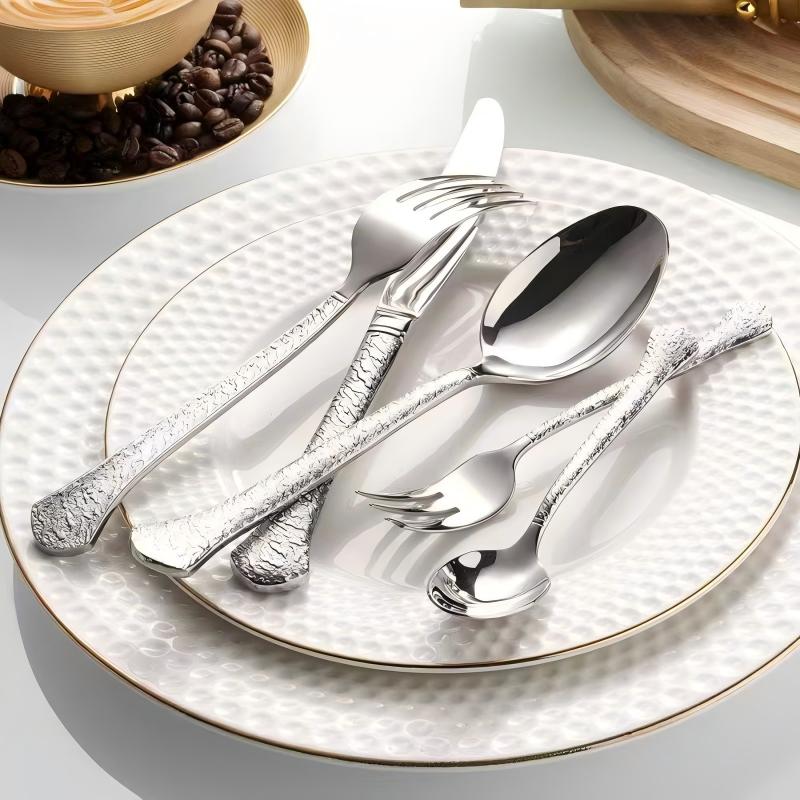 Aurora Silver 18/10 Stainless Steel Cutlery Set with Hammered Handle Flatware - Venetto Design Venettodesign.com